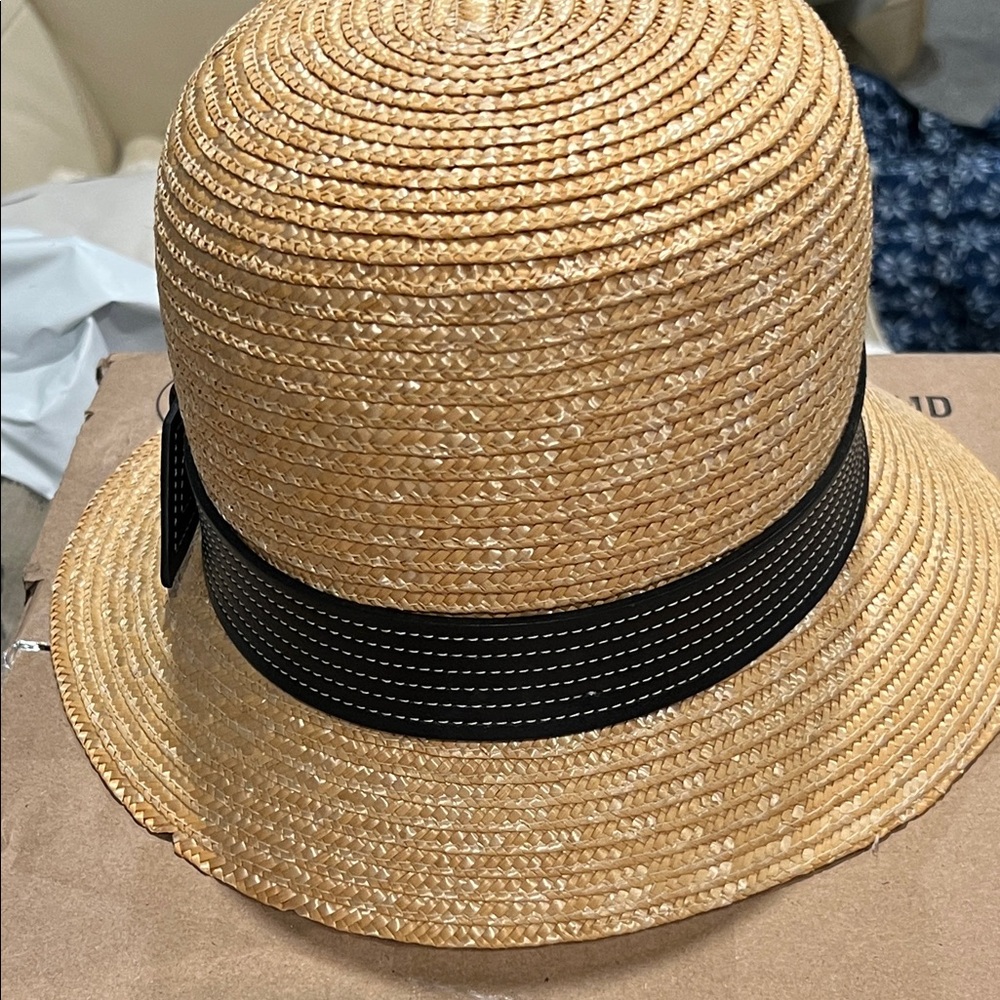 COACH CLOCHE STRAW HAT MADE IN ITALY - NWOT - Picture 6 of 10